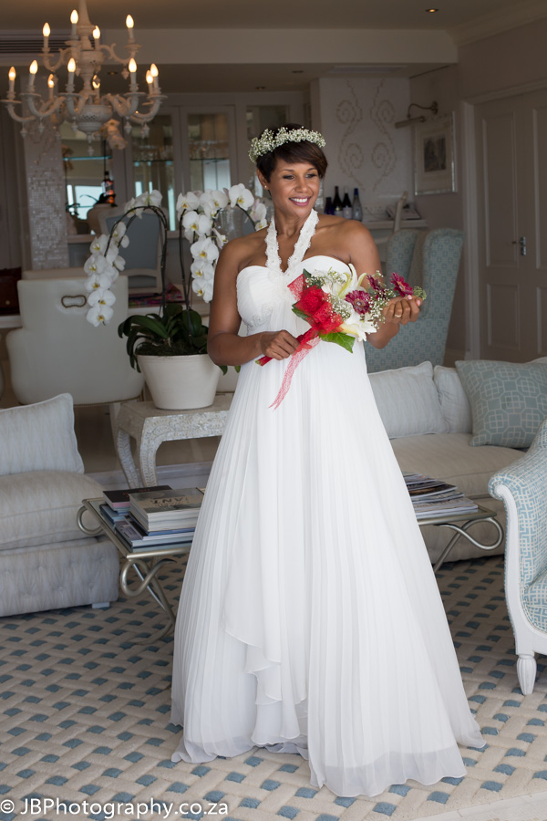 WEDDING / BRIDESMAID DRESSES UK